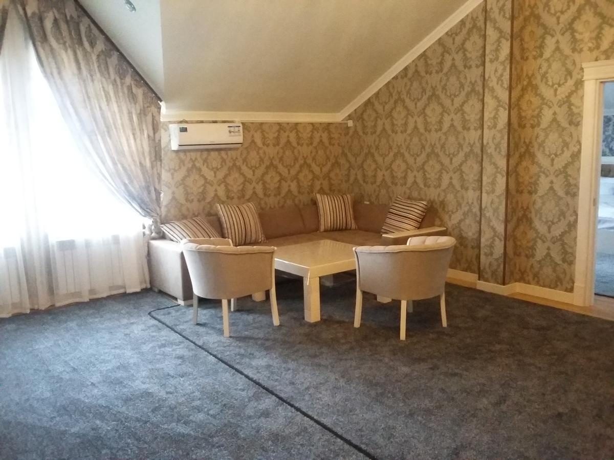 Hotel Afrosiyob Qarshi Eksteriør bilde