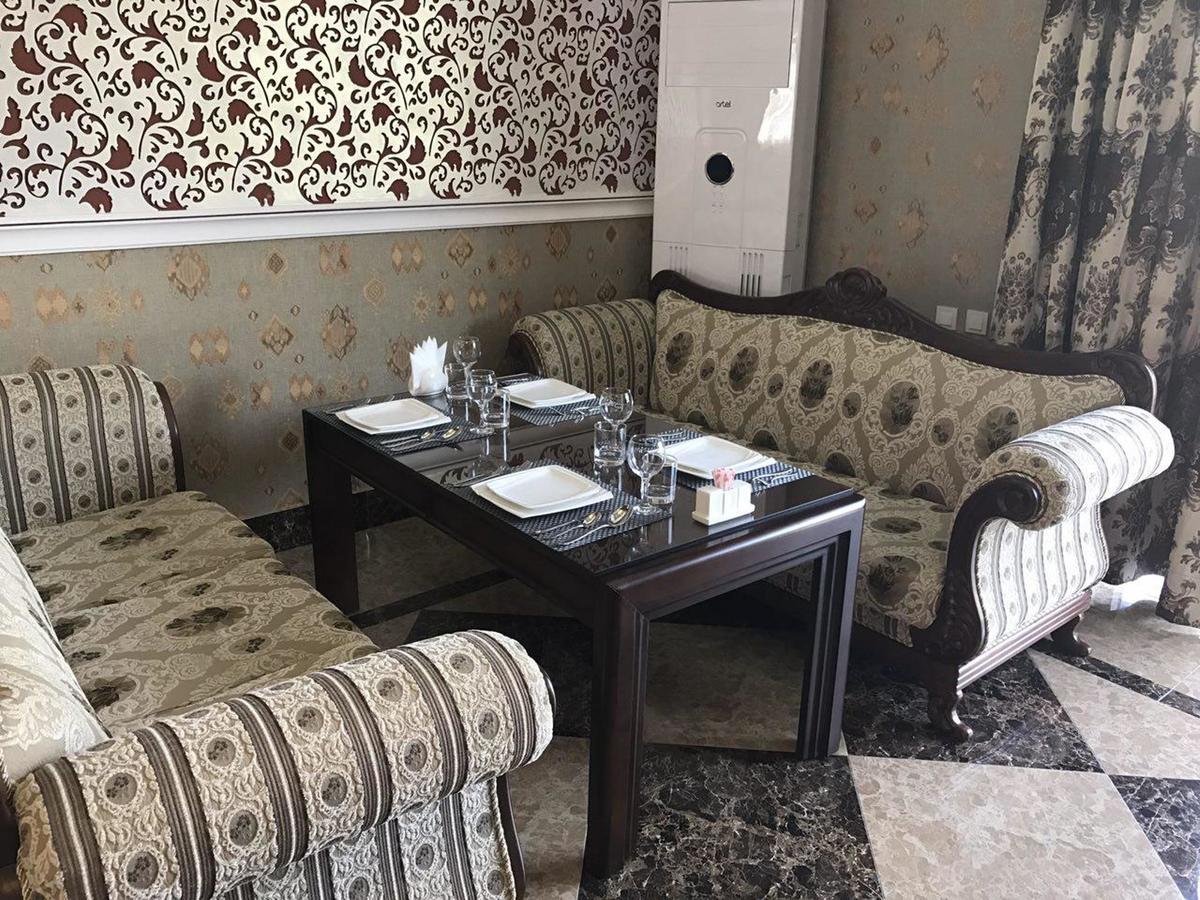 Hotel Afrosiyob Qarshi Eksteriør bilde
