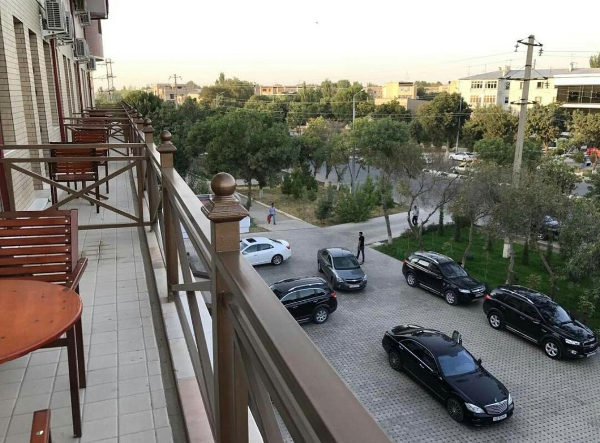 Hotel Afrosiyob Qarshi Eksteriør bilde